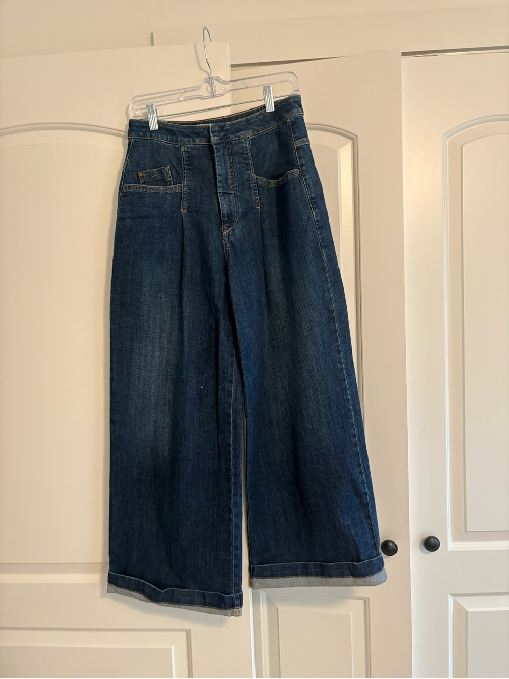 Pilcro Wide-Leg High-Waist Jeans in Dark Blue Denim